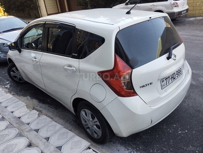 Nissan Note-2
