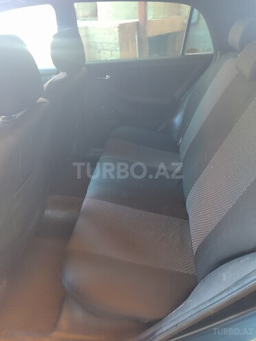 Toyota Corolla 2005, 27,500 km - 1.4 l - Gəncə