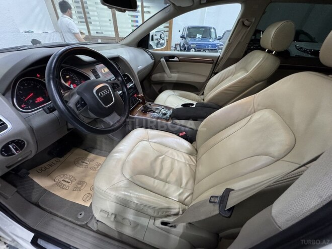 Audi Q7 2007, 179,000 km - 4.2 l - Sumqayıt