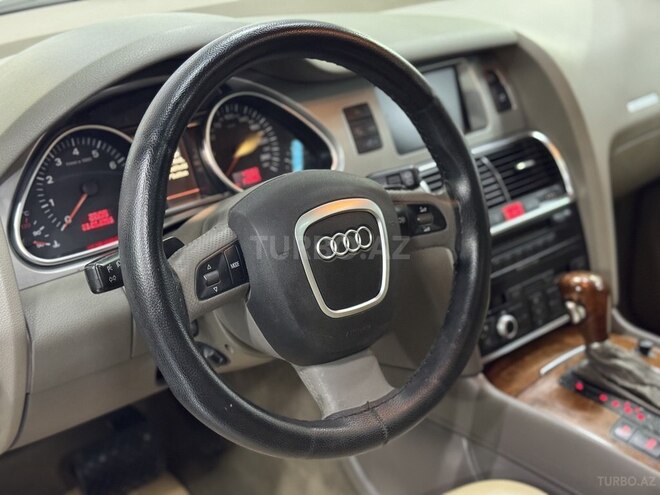 Audi Q7 2007, 179,000 km - 4.2 l - Sumqayıt