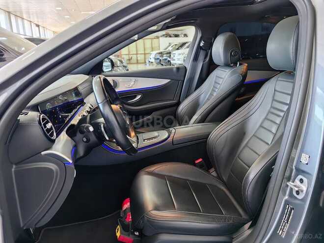 Mercedes E 300 de-21