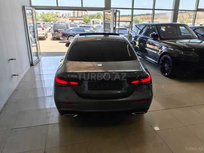 Mercedes E 300 de-8