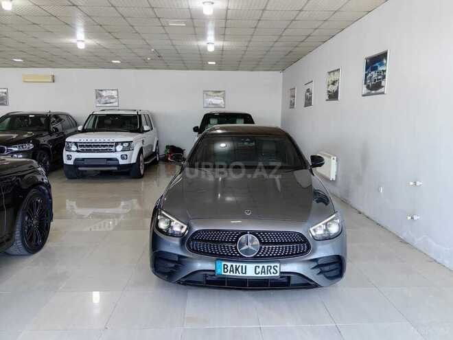 Mercedes E 300 de-1