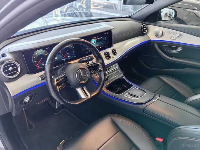 Mercedes E 300 de-22