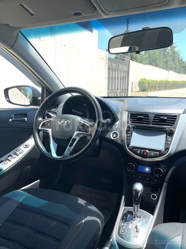 Hyundai Accent 2011, 276,000 km - 1.6 l - Bakı
