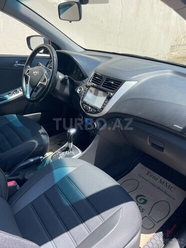 Hyundai Accent 2011, 276,000 km - 1.6 l - Bakı