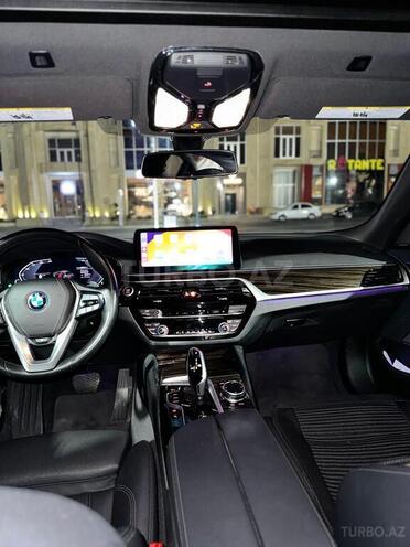 BMW 530e 2023, 67,000 km - 2.0 l - Bakı
