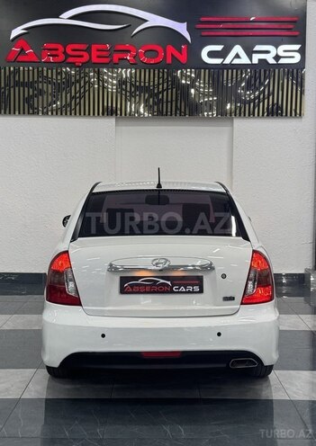 Hyundai Accent 2010, 300,000 km - 1.5 l - Sumqayıt