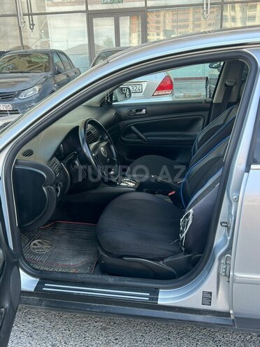 Volkswagen Passat 2002, 310,000 km - 1.8 l - Sumqayıt