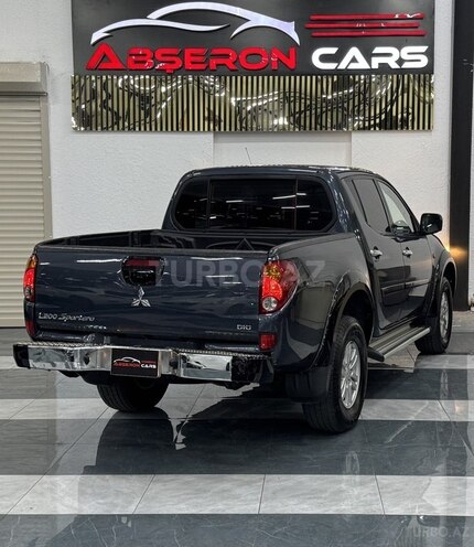 Mitsubishi L200 2008, 295,000 km - 2.5 l - Sumqayıt