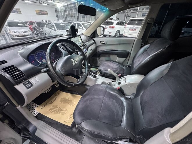 Mitsubishi L200 2008, 295,000 km - 2.5 l - Sumqayıt