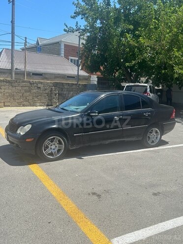 Mercedes C 240 2003, 125,000 km - 2.6 l - Bakı