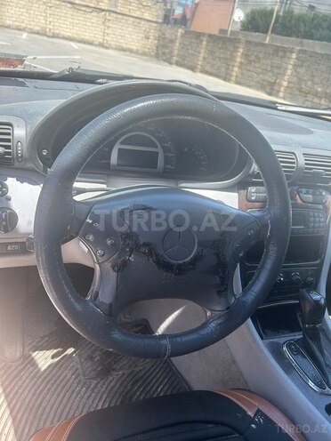 Mercedes C 240 2003, 125,000 km - 2.6 l - Bakı