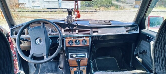 Mercedes 190 1991, 252,436 km - 2.0 l - Bərdə