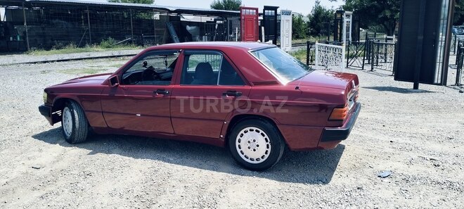 Mercedes 190 1991, 252,436 km - 2.0 l - Bərdə