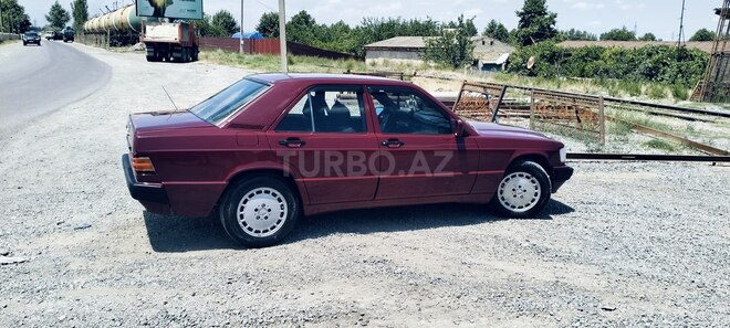 Mercedes 190 1991, 252,436 km - 2.0 l - Bərdə