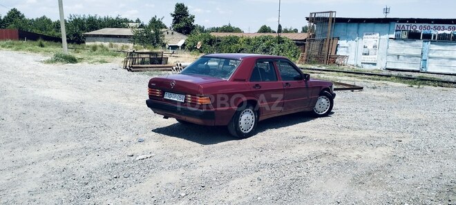 Mercedes 190 1991, 252,436 km - 2.0 l - Bərdə