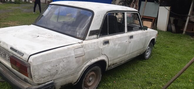 LADA (VAZ) 2107 1986, 32,550 km - 1.3 l - Zaqatala
