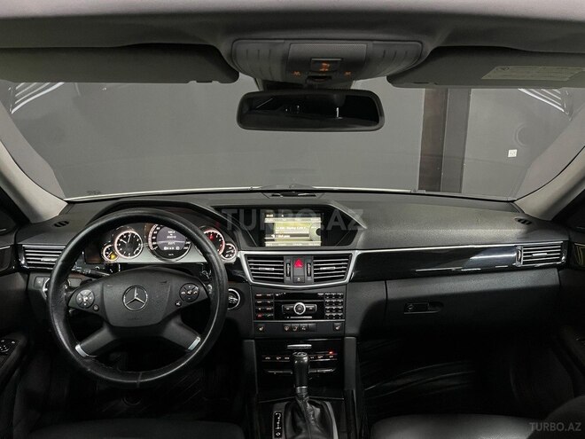 Mercedes E 200 2010, 226,311 km - 1.8 l - Sumqayıt