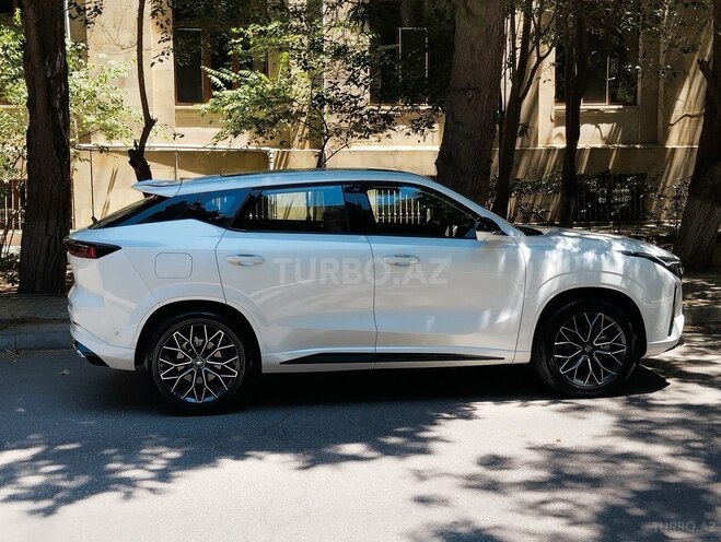 Changan  2025, 385 km - 1.5 l - Bakı