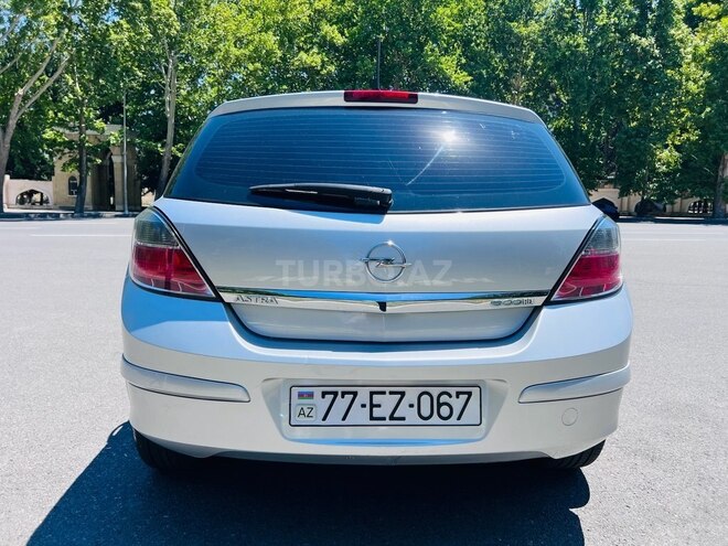 Opel Astra 2008, 239,300 km - 1.4 l - Mingəçevir