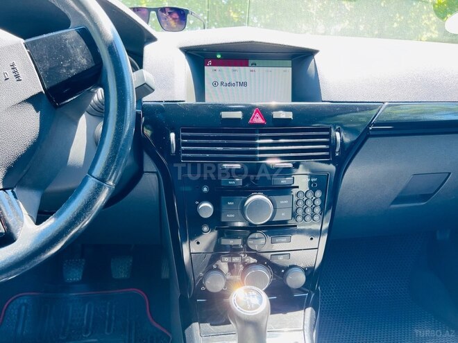 Opel Astra 2008, 239,300 km - 1.4 l - Mingəçevir
