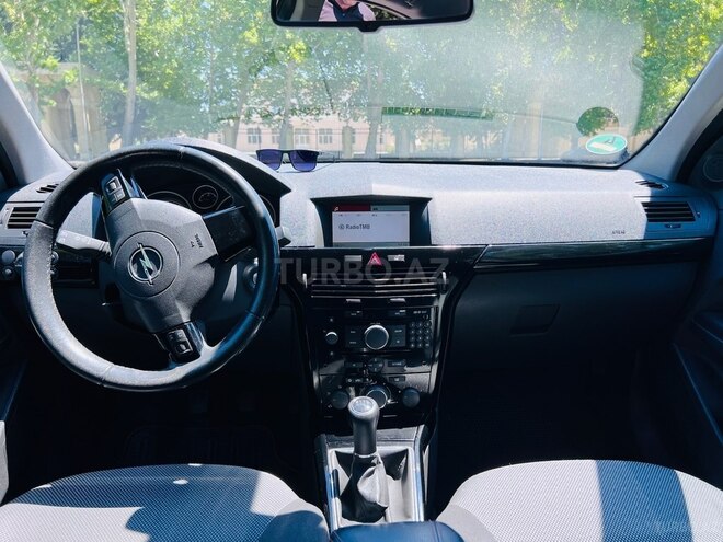Opel Astra 2008, 239,300 km - 1.4 l - Mingəçevir