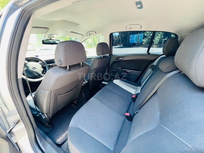 Opel Astra 2008, 239,300 km - 1.4 l - Mingəçevir