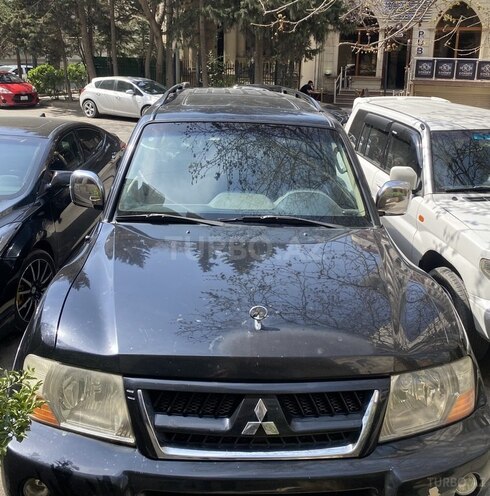 Mitsubishi Pajero 2006, 327,000 km - 3.0 l - Bakı
