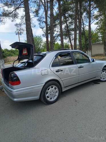 Mercedes C 200 1994, 250,000 km - 2.0 l - Beyləqan