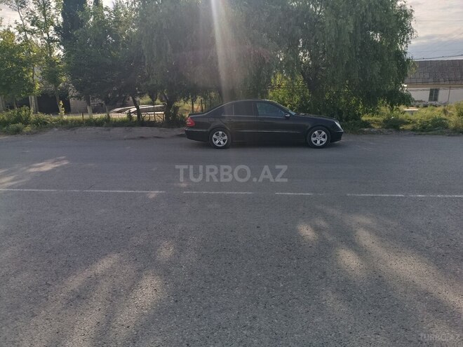 Mercedes E 240 2004, 623,562 km - 2.6 l - Kürdəmir