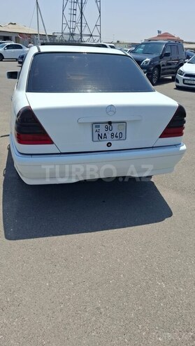Mercedes C 230 1999, 254,000 km - 2.3 l - Bakı