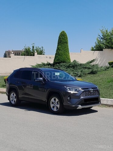 Toyota RAV4 2019, 19,200 km - 2.0 l - Gəncə