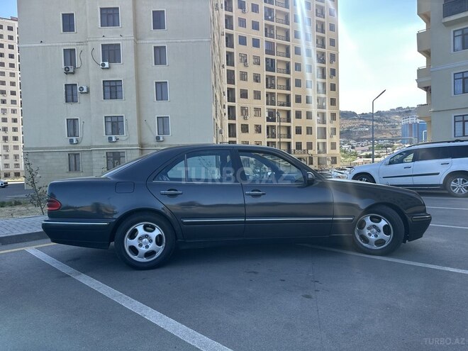 Mercedes E 270 2000, 600,000 km - 2.7 l - Bakı