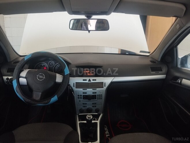 Opel Astra 2009, 300,000 km - 1.3 l - Sumqayıt