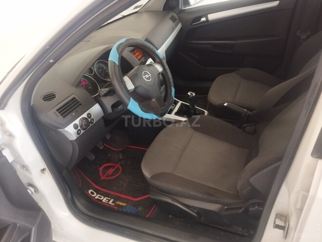 Opel Astra 2009, 300,000 km - 1.3 l - Sumqayıt