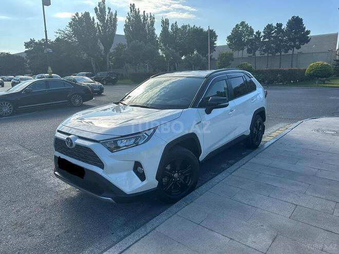 Toyota RAV4 2021, 28,000 km - 2.5 л - Bakı