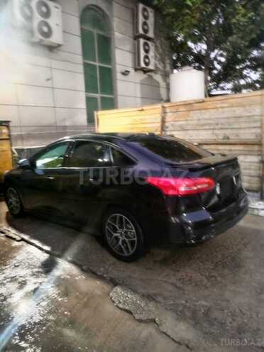 Ford Focus 2015, 132,000 km - 1.0 л - Bakı