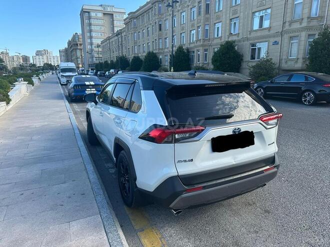 Toyota RAV4 2021, 28,000 km - 2.5 л - Bakı