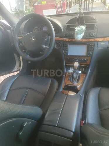 Mercedes E 240 2003, 170,000 km - 2.6 l - Mingəçevir