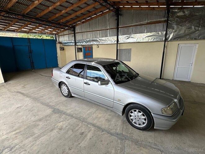 Mercedes C 220 d 1998, 345,285 km - 2.2 л - Sumqayıt
