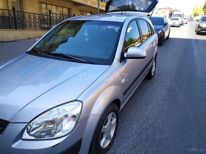 Kia Rio 2006, 400,000 km - 1.4 l - Bakı