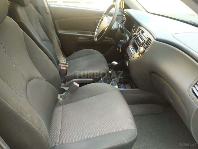 Kia Rio 2006, 400,000 km - 1.4 l - Bakı