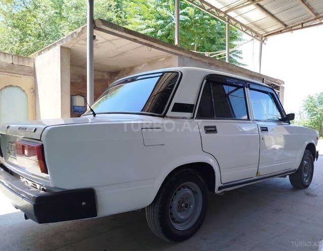 LADA (VAZ) 2107 2006, 95,000 km - 1.6 l - Saatlı