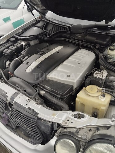 Mercedes E 320 2000, 360,000 km - 3.2 l - Bakı