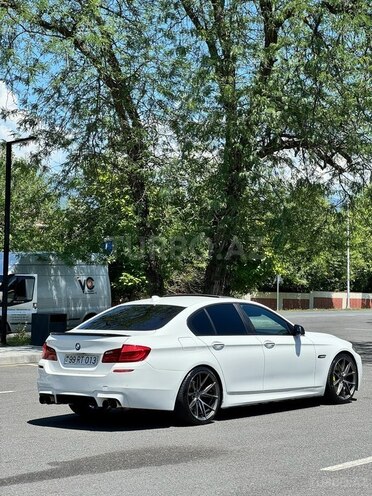 BMW 535 2010, 260,000 km - 3.0 l - Zaqatala