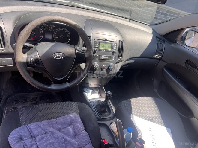Hyundai i30 2009, 333,000 km - 1.6 l - Bakı
