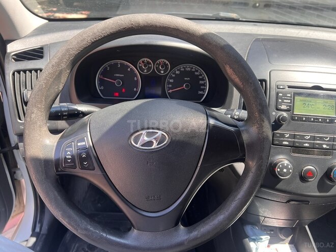 Hyundai i30 2009, 333,000 km - 1.6 l - Bakı