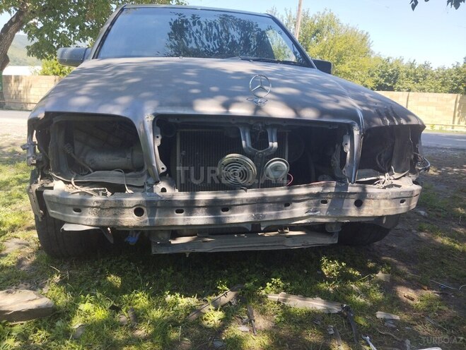 Mercedes C 220 1995, 401,000 km - 2.2 l - Balakən