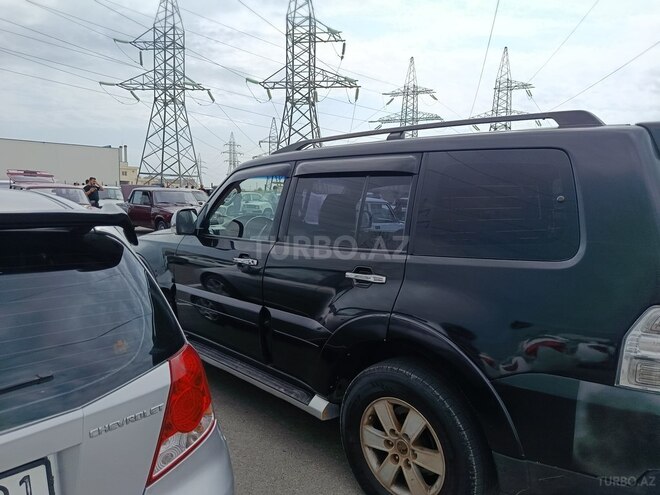 Mitsubishi Pajero 2008, 360,000 km - 3.2 l - Xırdalan